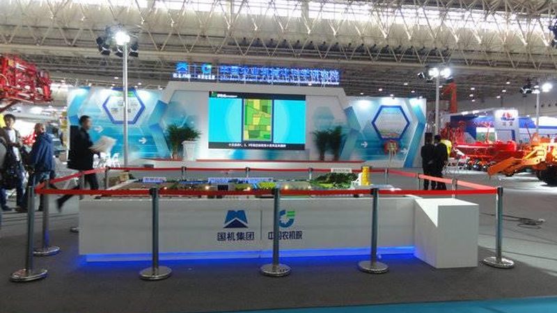 米2喷绘写真机：揭秘其价格背后的价值与考量